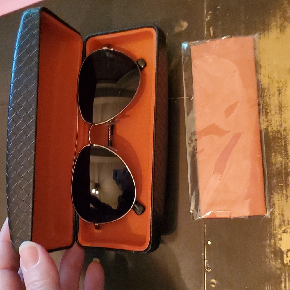 NEW Cole Haan Sunglasses AUTHENTIC NEW with case